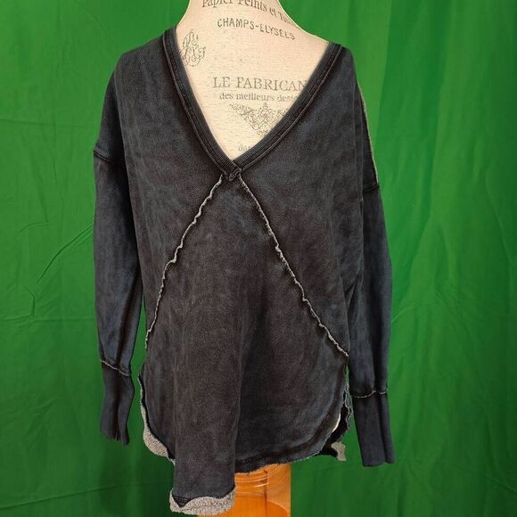 Free People Womens Indigo Blue Westeros V Neck Oversized Pullover Sweater‎ Small - Picture 1 of 5